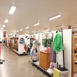 Bezoeker foto van Kringloopwinkel Opnieuw & Co Mortsel in Mortsel