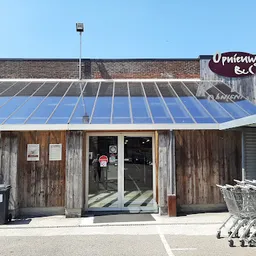 Bezoeker foto van Kringloopwinkel Opnieuw & Co Mortsel in Mortsel