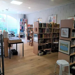 Bezoeker foto van Kringloopwinkel Overnodig in Putten