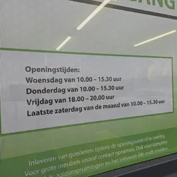 Openingstijden: woensdag tot vrijdag en zaterdag met verschillende uren