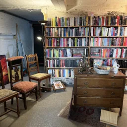 Bezoeker foto van Kringloopwinkel Parels & Prul in Dongen