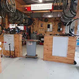 Bezoeker foto van Kringloopwinkel RataPlan Almere-Stad in Almere