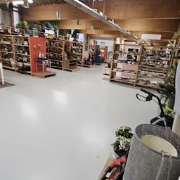 Bezoeker foto van Kringloopwinkel RataPlan Almere-Stad in Almere