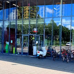 Bezoeker foto van Kringloopwinkel RataPlan Amsterdam Generatorstraat in Amsterdam