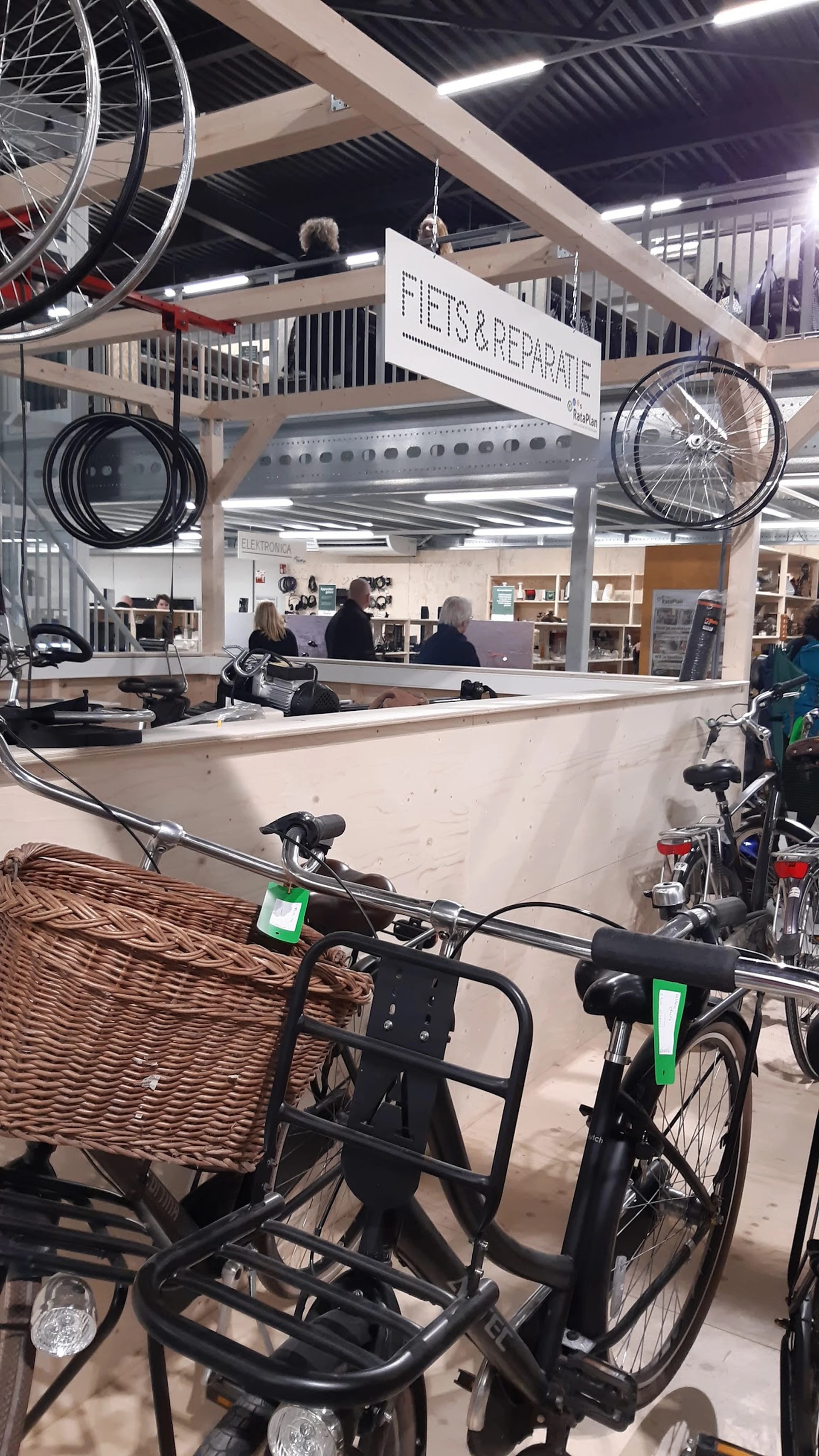 Bezoeker foto van Kringloopwinkel RataPlan Arnhem in Arnhem