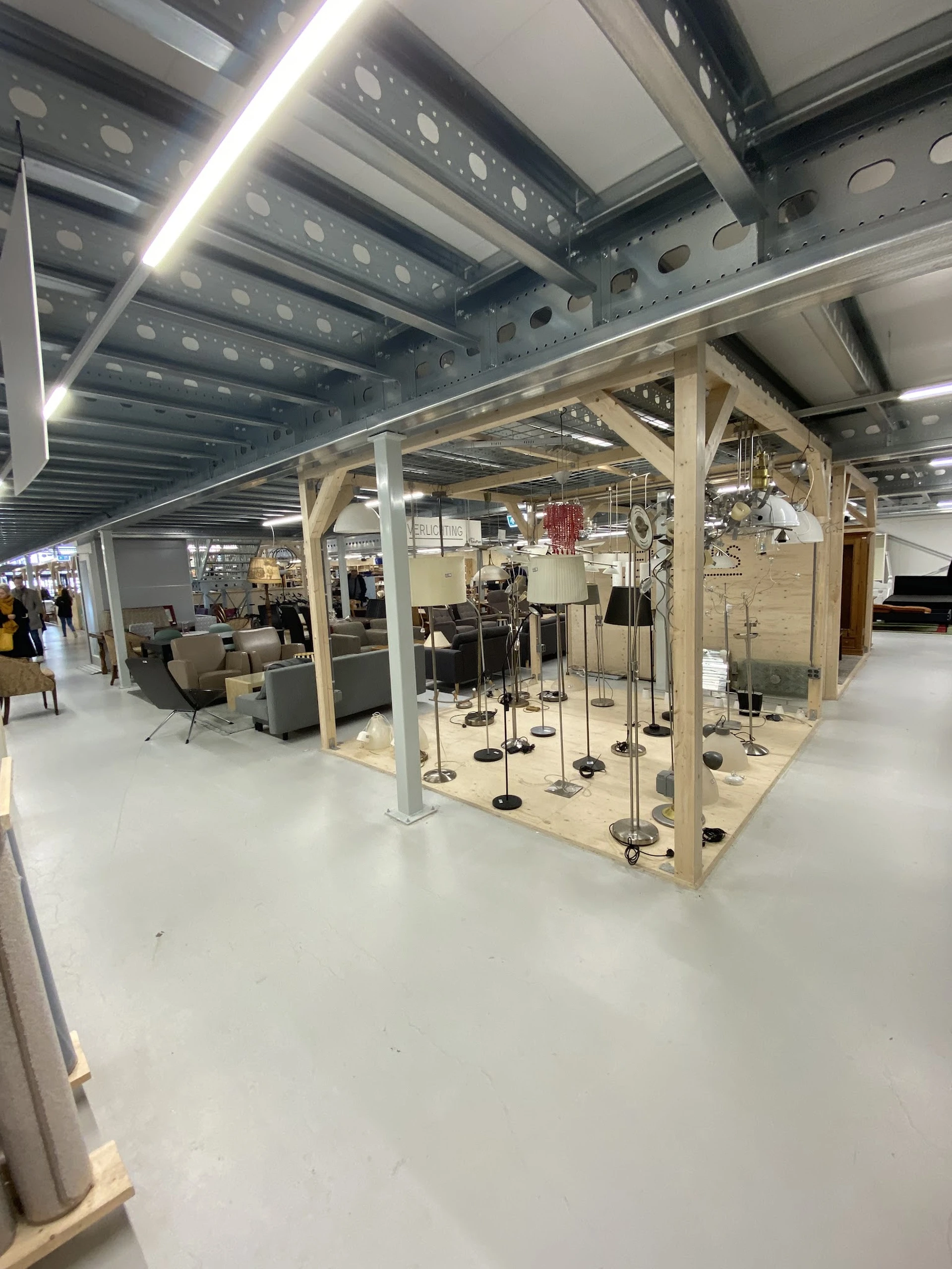 Bezoeker foto van Kringloopwinkel RataPlan Arnhem in Arnhem