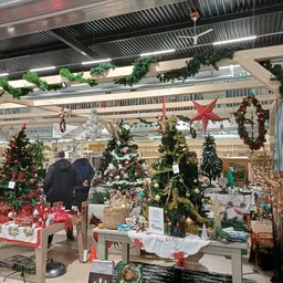 Bezoeker foto van Kringloopwinkel RataPlan Arnhem in Arnhem