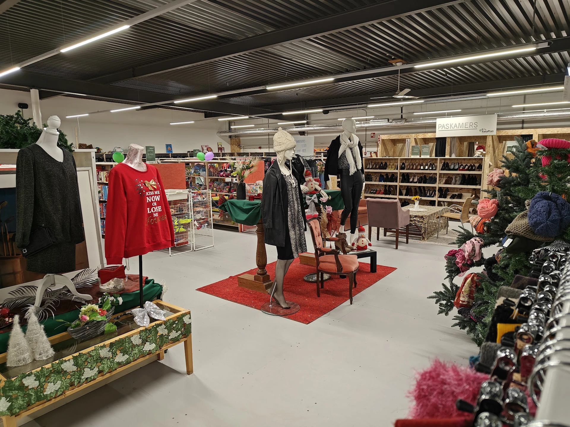 Bezoeker foto van Kringloopwinkel RataPlan Arnhem in Arnhem