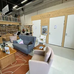 Bezoeker foto van Kringloopwinkel RataPlan Arnhem in Arnhem