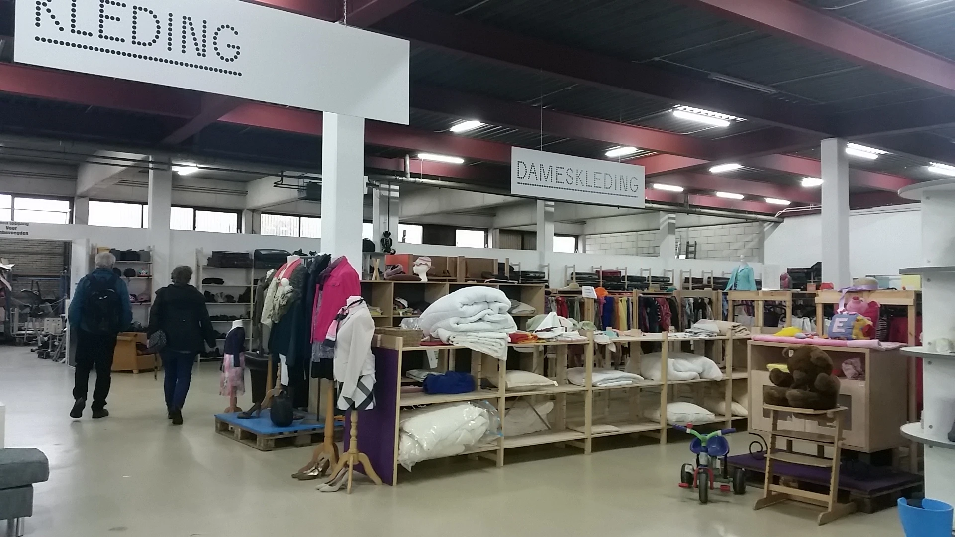 Kringloopwinkel Kringloopwinkel RataPlan Capelle aan den IJssel in Capelle aan den IJssel