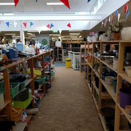 Bezoeker foto van Kringloopwinkel RataPlan Den Helder in Den Helder