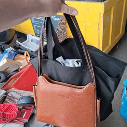 Bezoeker foto van Kringloopwinkel RataPlan Diemen in Diemen