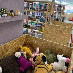Bezoeker foto van Kringloopwinkel RataPlan Diemen in Diemen