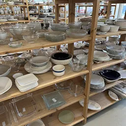 Bezoeker foto van Kringloopwinkel RataPlan Diemen in Diemen