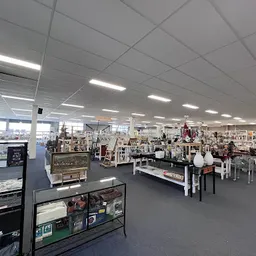 Bezoeker foto van Kringloopwinkel RataPlan Hoorn in Zwaag