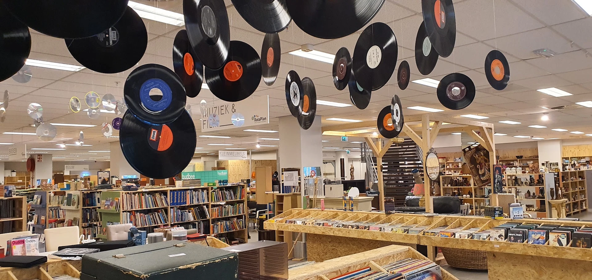 Bezoeker foto van Kringloopwinkel RataPlan in Monster