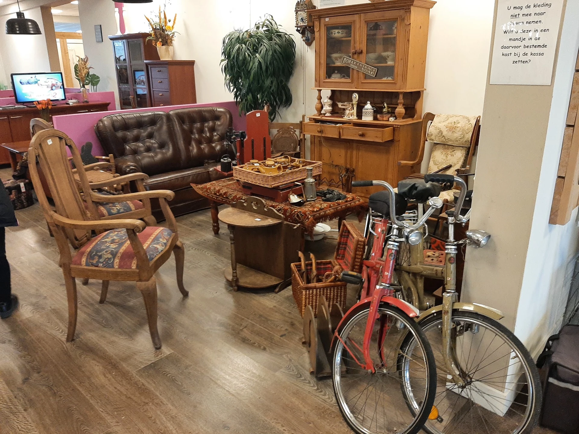 Bezoeker foto van Kringloopwinkel Rataplan Opmeer in Opmeer