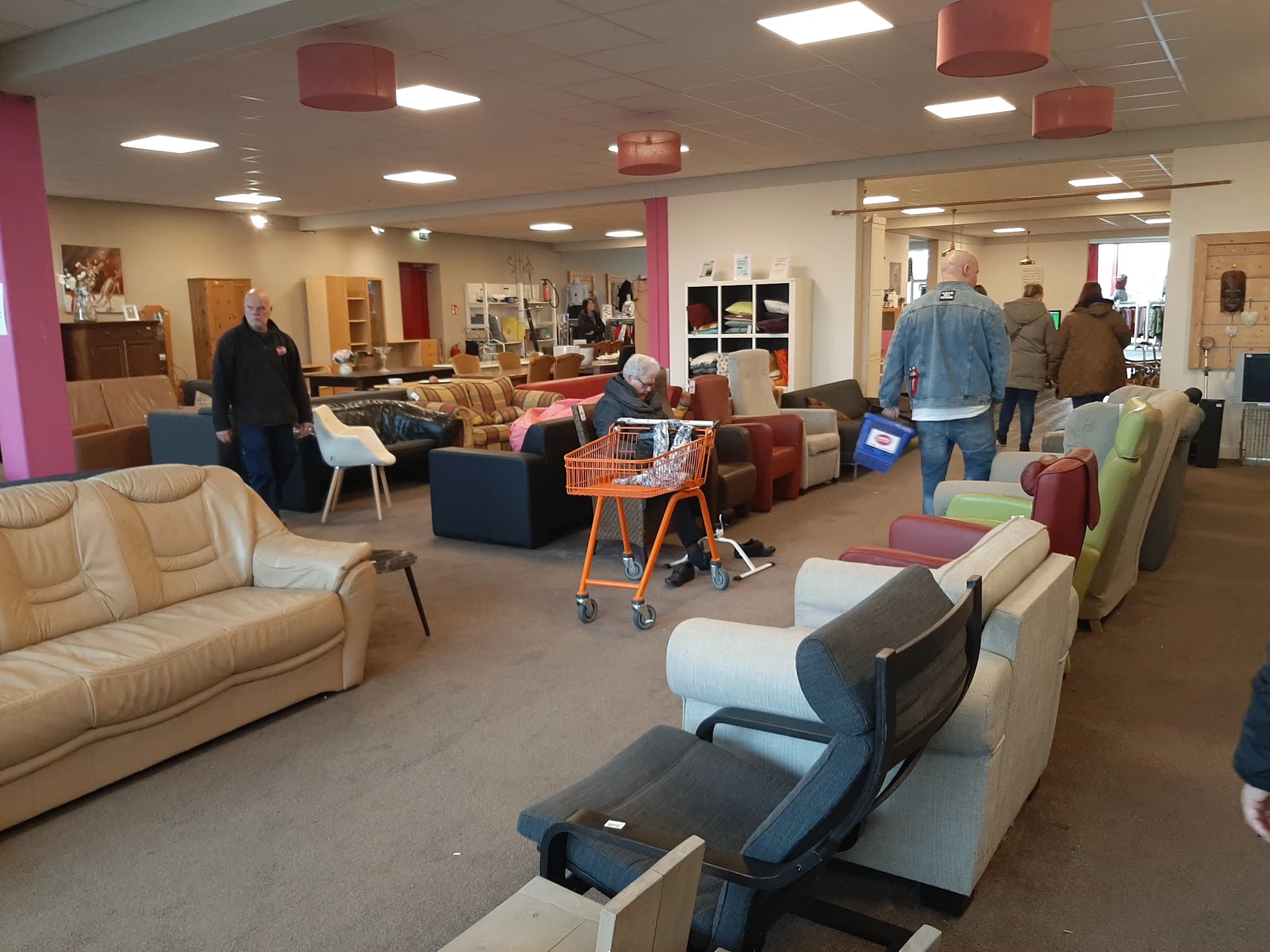 Bezoeker foto van Kringloopwinkel Rataplan Opmeer in Opmeer