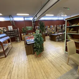 Bezoeker foto van Kringloopwinkel RataPlan Rotterdam in Rotterdam