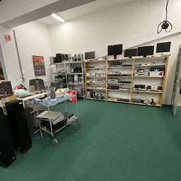 Bezoeker foto van Kringloopwinkel RataPlan Rotterdam in Rotterdam