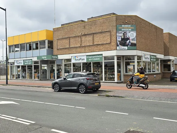 Kringloopwinkel Kringloopwinkel RataPlan Spaarndamseweg in Haarlem