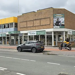 Kringloopwinkel Kringloopwinkel RataPlan Spaarndamseweg in Haarlem