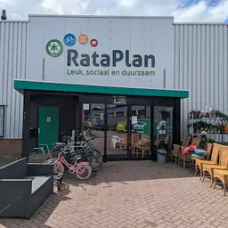 Bezoeker foto van Kringloopwinkel RataPlan Tuitjenhorn in Tuitjenhorn