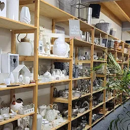 Bezoeker foto van Kringloopwinkel RataPlan Tuitjenhorn in Tuitjenhorn