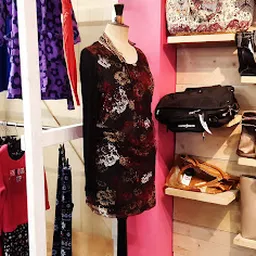 Bezoeker foto van Kringloopwinkel RataPlan Wormer in Wormer