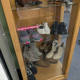 Bezoeker foto van Kringloopwinkel RataPlan Zaandam in Zaandam