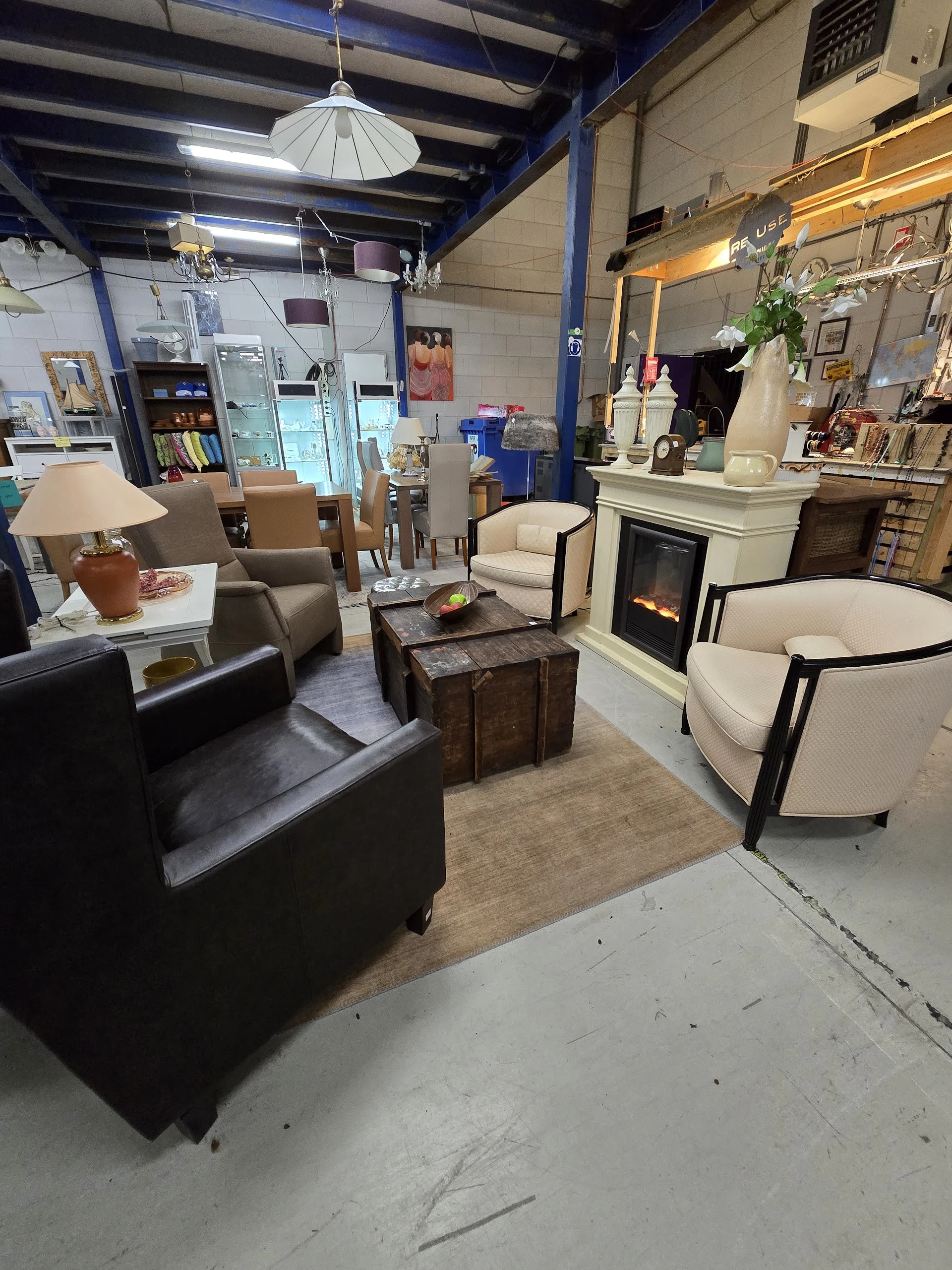 Kringloopwinkel Kringloopwinkel Re-Use in Oisterwijk