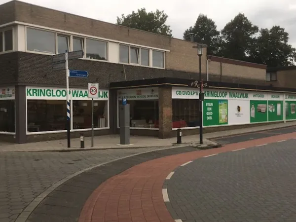 Kringloopwinkel Kringloopwinkel Rien van Beek in Waalwijk