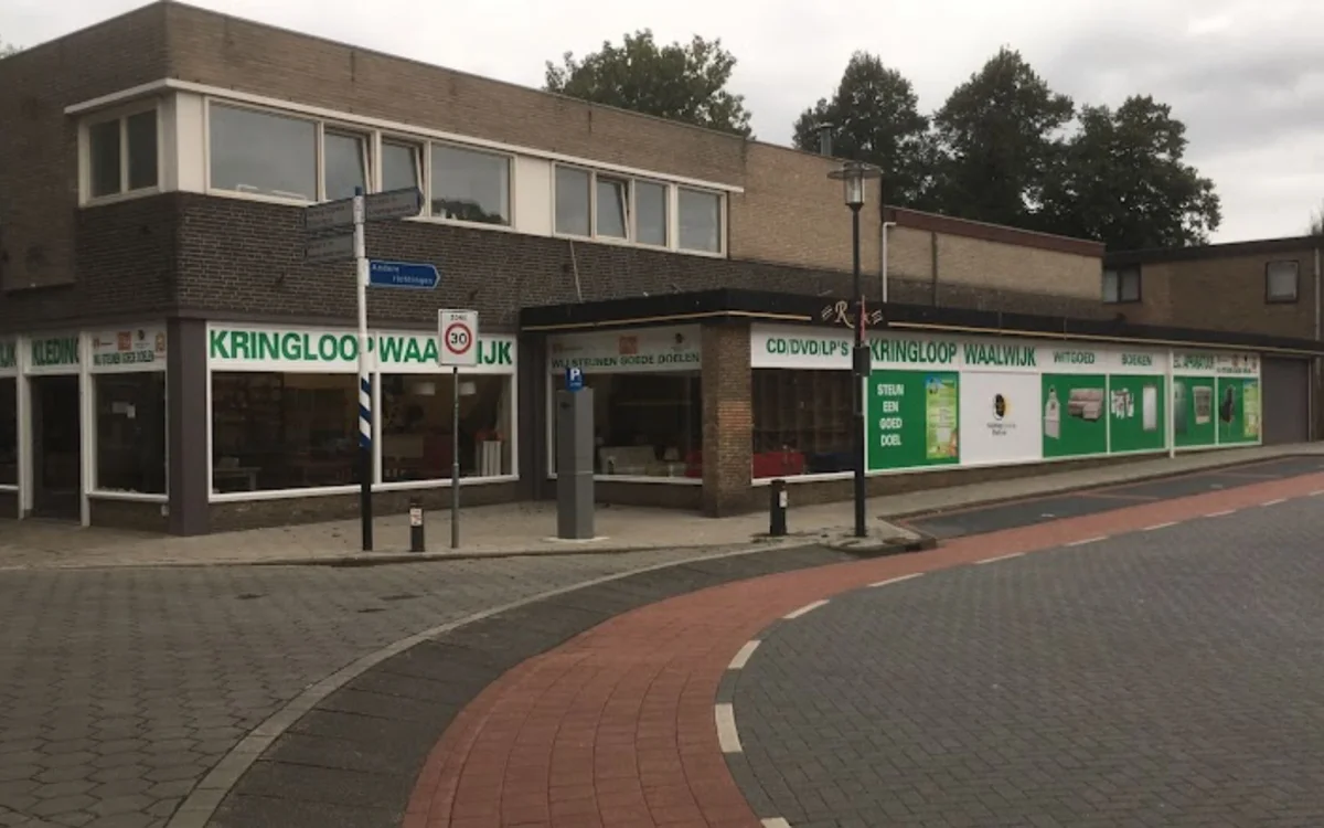 Kringloopwinkel Kringloopwinkel Rien van Beek in Waalwijk