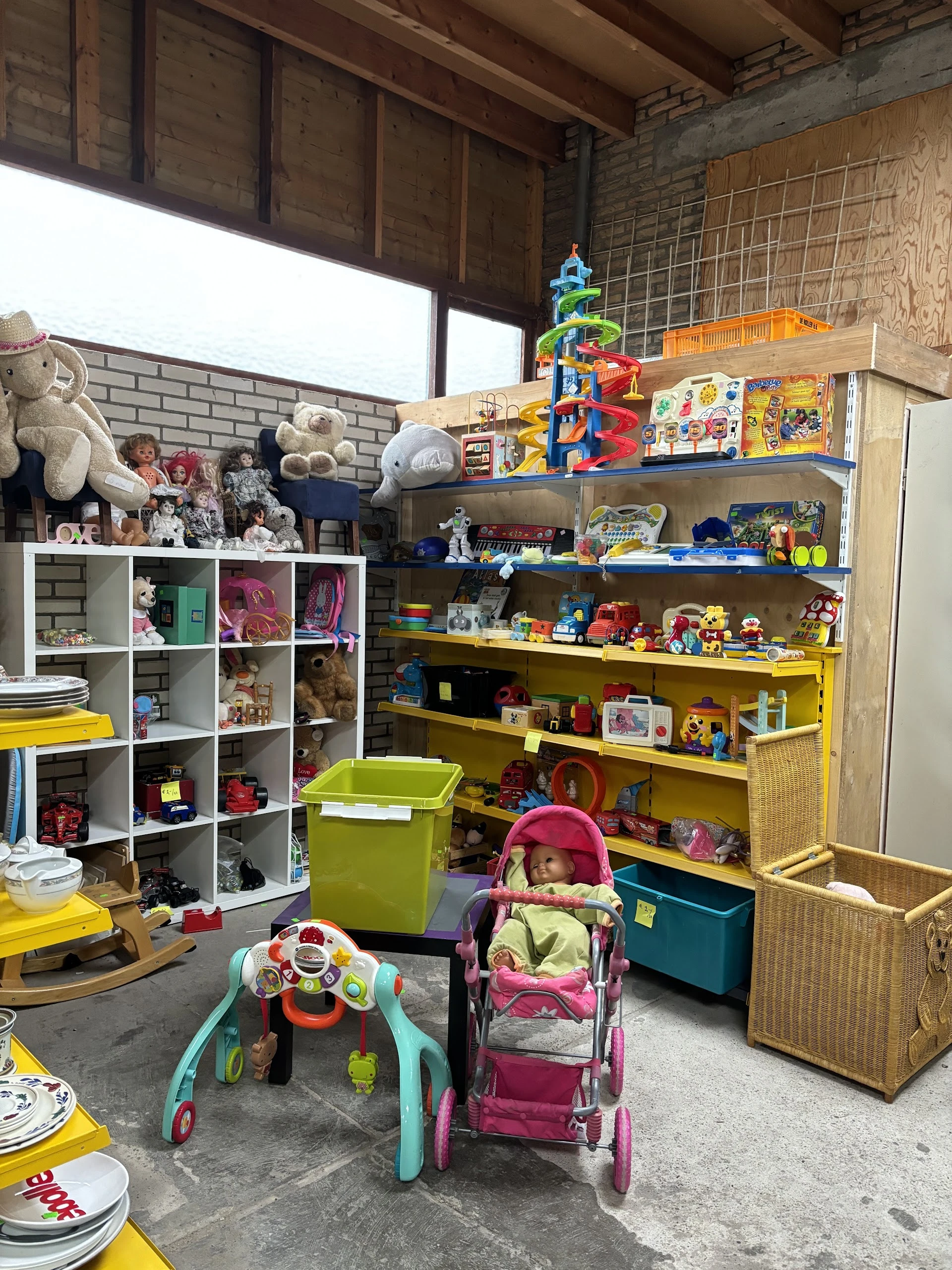 Kringloopwinkel Kringloopwinkel Rijssen in Holten