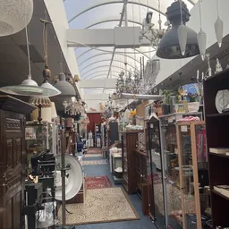 Bezoeker foto van Kringloopwinkel Rotterdam in Rotterdam
