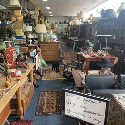 Bezoeker foto van Kringloopwinkel Rotterdam in Rotterdam