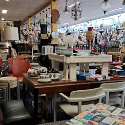 Bezoeker foto van Kringloopwinkel Rotterdam in Rotterdam