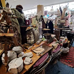Bezoeker foto van Kringloopwinkel Rotterdam in Rotterdam