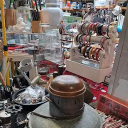 Bezoeker foto van Kringloopwinkel Rotterdam in Rotterdam