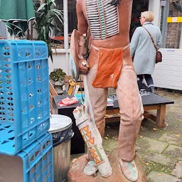 Bezoeker foto van Kringloopwinkel Rotterdam in Rotterdam