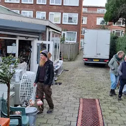 Bezoeker foto van Kringloopwinkel Rotterdam in Rotterdam