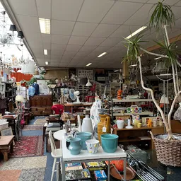 Bezoeker foto van Kringloopwinkel Rotterdam in Rotterdam