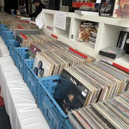 Bezoeker foto van Kringloopwinkel Rotterdam in Rotterdam