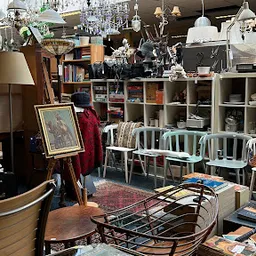 Bezoeker foto van Kringloopwinkel Rotterdam in Rotterdam