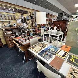 Bezoeker foto van Kringloopwinkel Rotterdam in Rotterdam