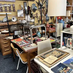 Bezoeker foto van Kringloopwinkel Rotterdam in Rotterdam