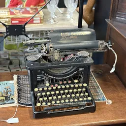 Bezoeker foto van Kringloopwinkel Rotterdam in Rotterdam