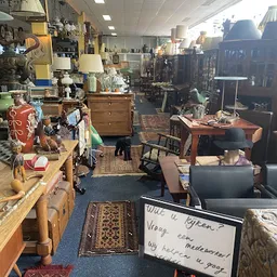 Bezoeker foto van Kringloopwinkel Rotterdam in Rotterdam