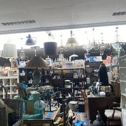 Bezoeker foto van Kringloopwinkel Rotterdam in Rotterdam