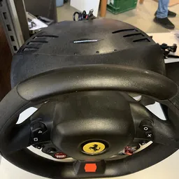 Bezoeker foto van Kringloopwinkel Son in Son